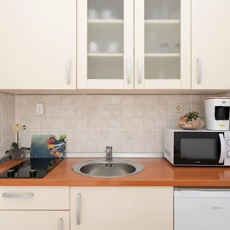 Apartments Andela 3* Skradin