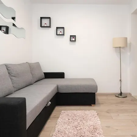 Guest house Apartments Andela 3*