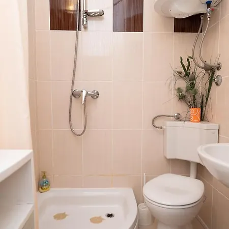 Apartments Andela 3*