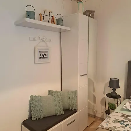 Apartments Andela 3* Skradin