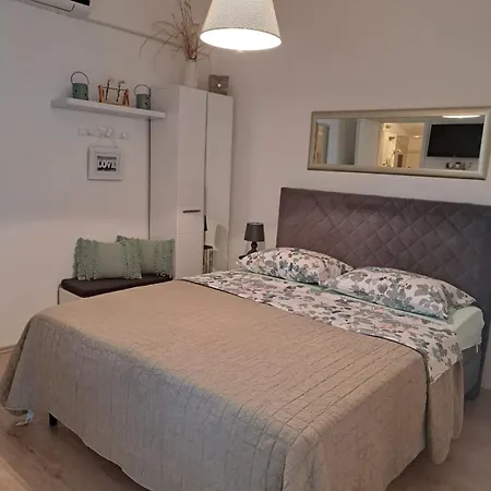 Guest house Apartments Andela