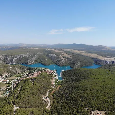 Gasthof Apartments Andela Skradin