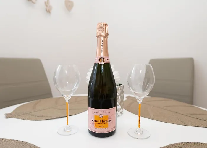 Apartments Andela 3* Skradin