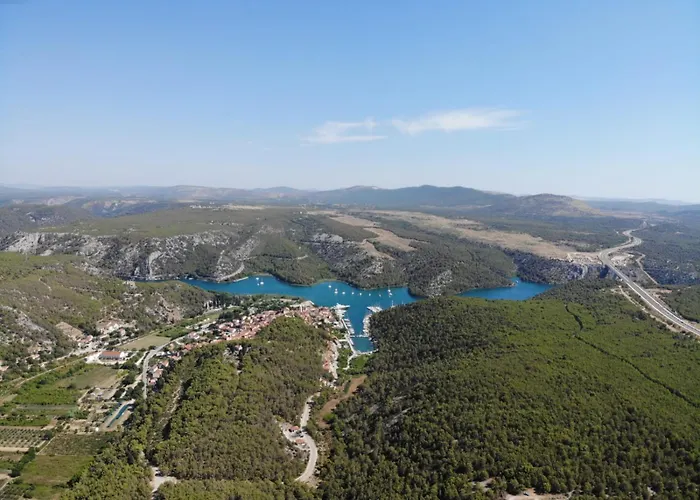 Gasthof Apartments Andela Skradin